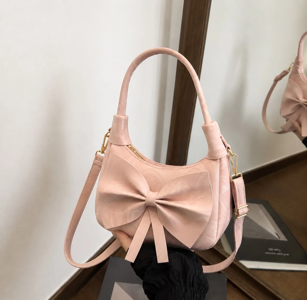 Buy Serivo Bow Moon Bag - Pink online in Pakistan - Serivo Handbags